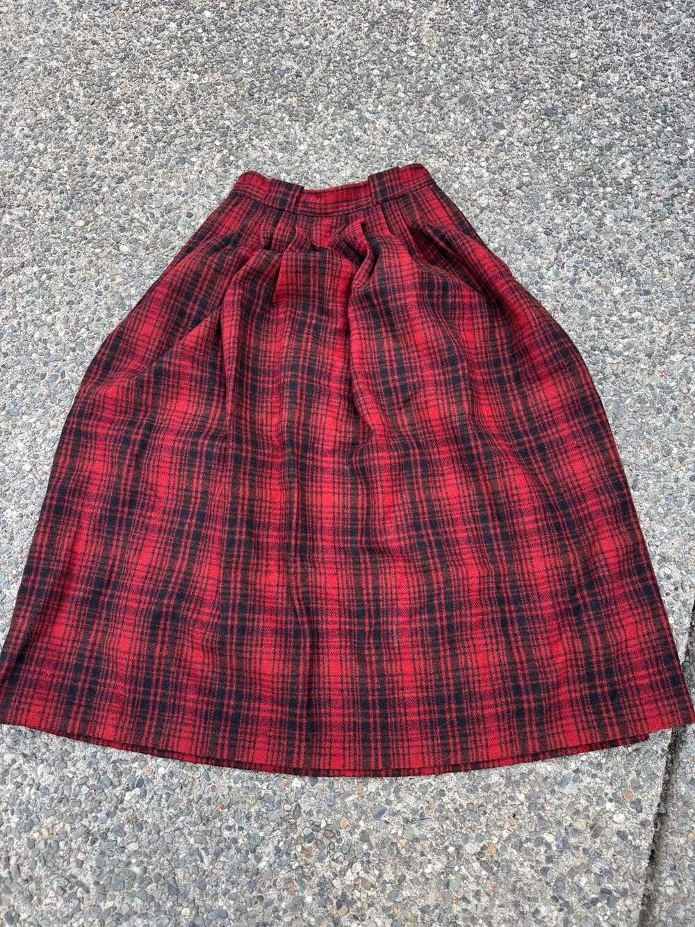 Ralph Lauren Vintage Red Plaid Wool Blend Pleated Midi Skirt Size 8